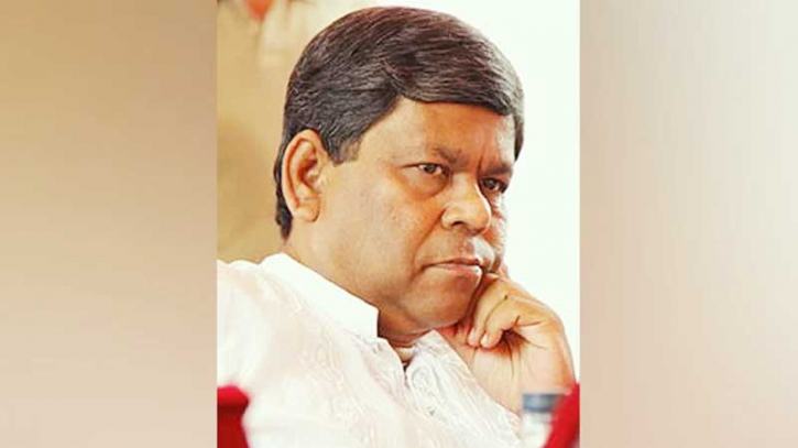 সাংবাদিক শওকত মাহমুদকে আটক করেছে ডিবি পুলিশ