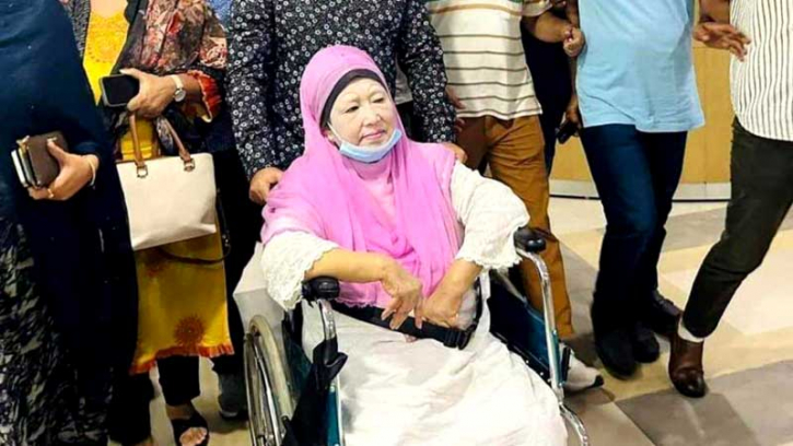 খালেদা জিয়ার সঙ্গে লন্ডনে যাচ্ছেন যে ১৪ জন