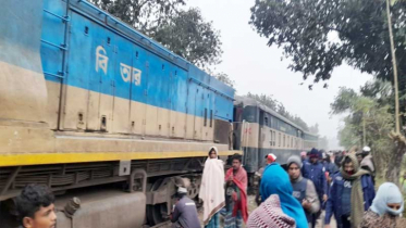 রেললাইন উপড়ে ফেলেছে বিএনপির কর্মীরা, ঢাকা-ময়মনসিংহ যোগাযোগ বন্ধ