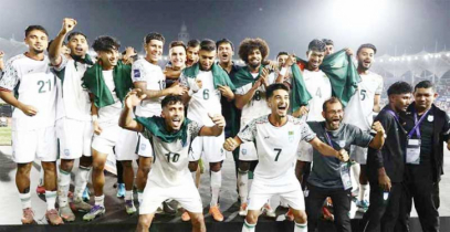 ভারতকে হারানোয় ২ কোটি টাকার পুরস্কার বুঝে পেলেন হামজা-জামালরা