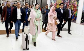 লন্ডনের উদ্দেশে ঢাকা ছাড়লেন ডা. জুবাইদা