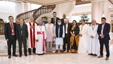 বড়দিনের শুভেচ্ছা বিনিময় করলেন প্রধান উপদেষ্টা