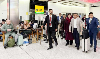 তারেক রহমানের ফ্লাইটে সঙ্গী যারা