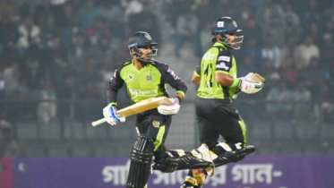 বিপিএলের দ্বিতীয় দিনে নোয়াখালীকে ১ উইকেটে হারাল সিলেট