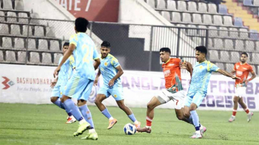 দুই গোল পিছিয়ে থেকেও বসুন্ধরা কিংসকে রুখে দিলো আবাহনী