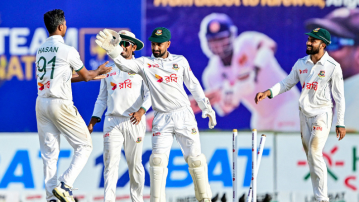 স্বস্তি নিয়ে দিন শেষ করল বাংলাদেশ