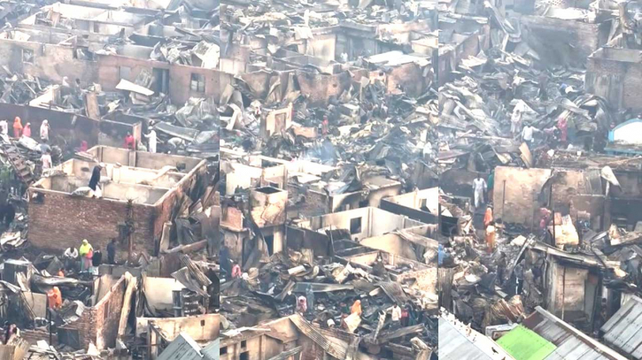 ভোরের আলো ফুটতেই স্পষ্ট কড়াইল বস্তির ক্ষতচিহ্ন  