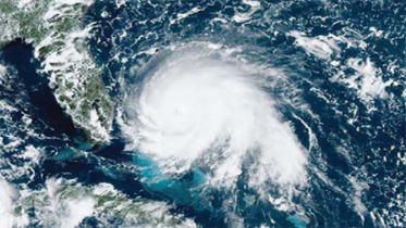 ধেয়ে আসছে ঘূর্ণিঝড় ‘ডিটওয়াহ’, সমুদ্রবন্দরে হুঁশিয়ারি সংকেত