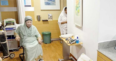 হাসপাতালে নিবিড় তত্ত্বাবধানে খালেদা জিয়া, দেশবাসীর দোয়া কামনা