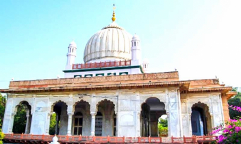 মুজাদ্দিদে আলফেসানি (রহ.) আধ্যাত্মিক আকাশের উজ্জ্বলতম ধ্রুবতারা