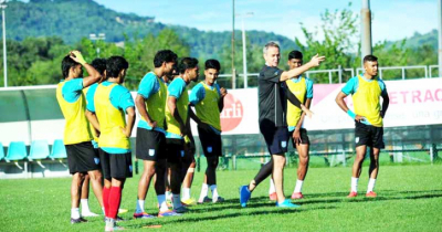 হামজাদের সাফ ‘মডেল টেস্ট’ আসিয়ানে নিতে চান বাংলাদেশ কোচ