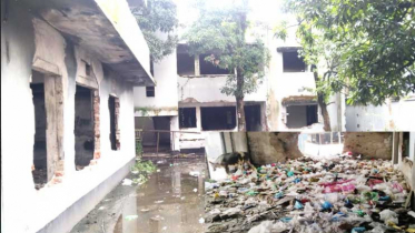 ঝালকাঠিতে আমুর বাড়ি: এখন ময়লার ভাগাড়