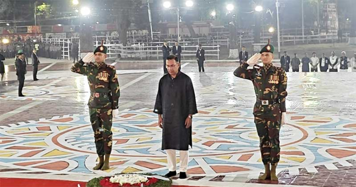 একুশের প্রথম প্রহরে ভাষা শহীদদের প্রতি রাষ্ট্রপতি ও প্রধানমন্ত্রী