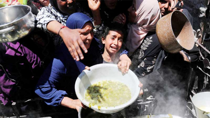 প্রতি রাতে খালি পেটে ঘুমাতে যায় বিশ্বের প্রায় ৭৩ কোটি মানুষ!