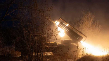 আলোচনার আগে রাশিয়া-ইউক্রেনের তীব্র হামলা পাল্টা হামলা