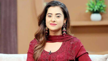  আমিও নামাজ পড়ি, রোজা রাখি: বুবলী