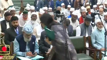 সংবিধান সংস্কার পরিষদ শপথ শুরু হতেই বেরিয়ে গেলেন রুমিন-ইশরাক