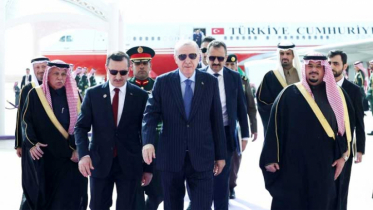 সৌদি আরবে পৌঁছেছেন তুরস্কের প্রেসিডেন্ট এরদোগান 