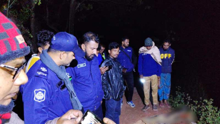 নোয়াখালীতে ৬ মামলার আসামিকে পিটিয়ে হত্যা