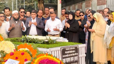 আরাফাত রহমান কোকোর কবর জিয়ারত করলেন তারেক রহমান