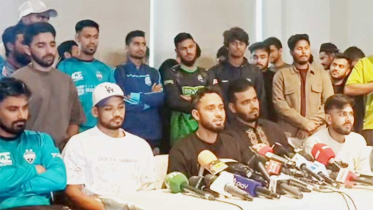 মাঠে ফিরতে ক্রিকেটারদের দুই শর্ত