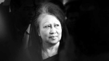 রাষ্ট্রীয় শোকের তৃতীয় দিন আজ, বাদ জুমা বিশেষ দোয়া