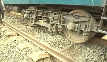 ঢাকা-চট্টগ্রাম-সিলেট রুটে ট্রেন চলাচল স্বাভাবিক