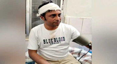 নরসিংদীতে সাংবাদিকদের ওপর সন্ত্রাসী হামলা, আহত ১২