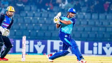  দেড়শর আগেই অলআউট নোয়াখালী