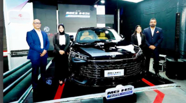 দেশে নতুন হাইব্রিড এসইউভি উন্মোচন করল এমজি 