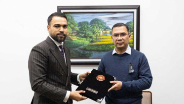   প্রধান উপদেষ্টার শোকবার্তা তারেক রহমানের কাছে হস্তান্তর