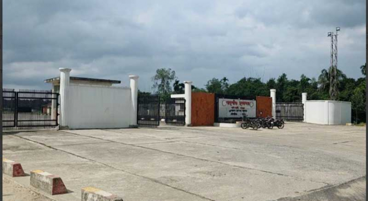 শেরপুর নাকুগাঁও স্থলবন্দরে এক মাস ধরে আমদানি-রপ্তানি বন্ধ