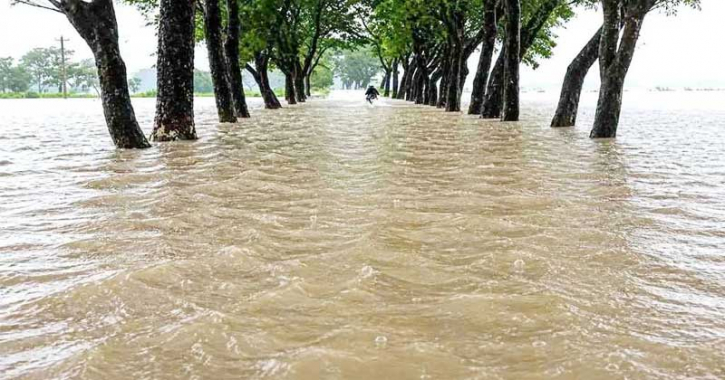 বন্যার ঝুঁকিতে রয়েছে দেশের আরও ১০ জেলা