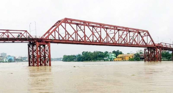 সিলেটে বিপৎসীমা ছাড়িয়েছে সুরমা-কুশিয়ারা পানি