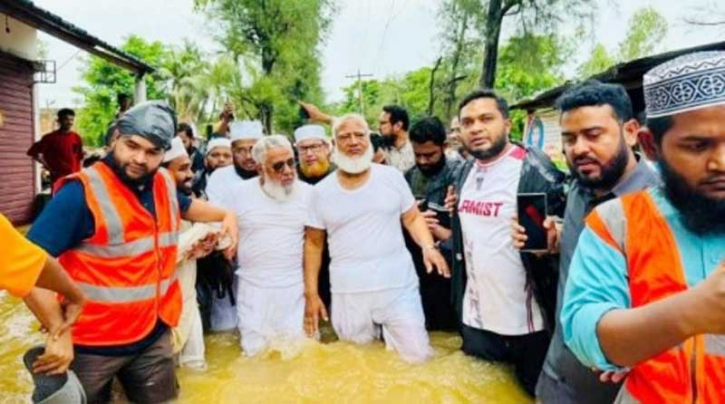 দুর্যোগে মানুষের পাশে দাঁড়ানো আমাদের দায়িত্ব: জামায়াত আমির