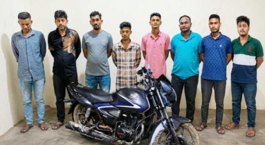 ইয়াবা ও চোরাই মোটরসাইকেল উদ্ধার