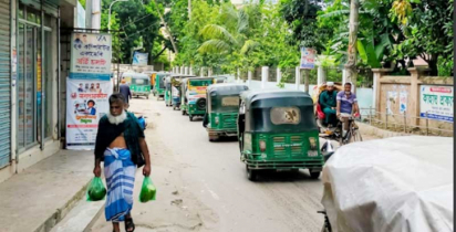 হোমনায় চালকদের ইচ্ছেমতো বাড়ে সিএনজি ভাড়া, ক্ষুব্ধ যাত্রীরা