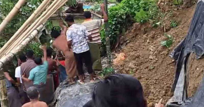 রোহিঙ্গা ক্যাম্পে পাহাড়ধসে তরুণীর মৃত্যু