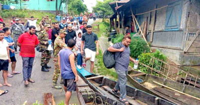 সাজেকে আটকা পড়া পর্যটকদের সরিয়ে আনছে সেনাবাহিনী