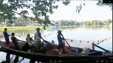 পাহাড়ে টানা বর্ষণ,বন্যায় রাঙামাটির মৎস্য খামারীদের ব্যাপক ক্ষতি
