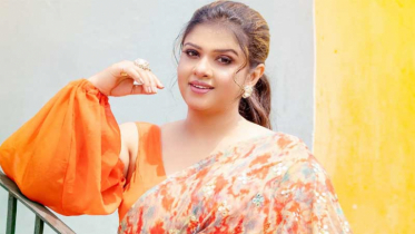 সন্তানের আশায় চার বিয়ে, অবশেষে মা হলেন অভিনেত্রী
