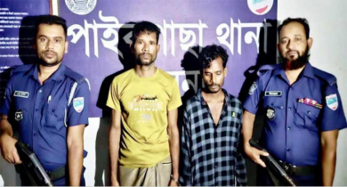 পাইকগাছায় ইয়াবাসহ ২ মাদক ব্যবসায়ী আটক