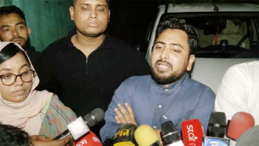 সরকার স্বৈরাচারের পথেই হাঁটছে: নাহিদ ইসলাম