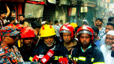 চকবাজার খাজা মার্কেটের আগুন নিয়ন্ত্রণে