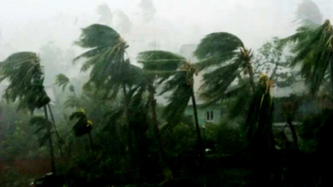 রাতে ৬০ কিমি বেগে ঝড়ো হাওয়াসহ বৃষ্টির আভাস  