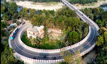 টাঙ্গাইলে ৯ হাজার কিমি সড়কে বদলে যাচ্ছে প্রান্তিক জনপদ