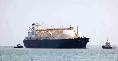 চট্টগ্রাম বন্দরে পৌঁছেছে জ্বালানিবাহী ৮ জাহাজ