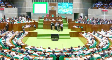 সংসদে শোক প্রস্তাব উত্থাপন ও জাতীয় সঙ্গীত বাজানো