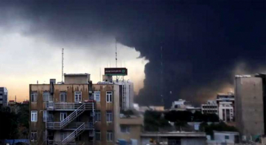 ইরানের ৫ জ্বালানি স্থাপনায় যুক্তরাষ্ট্র ও ইসরাইলের বিমান হামলা